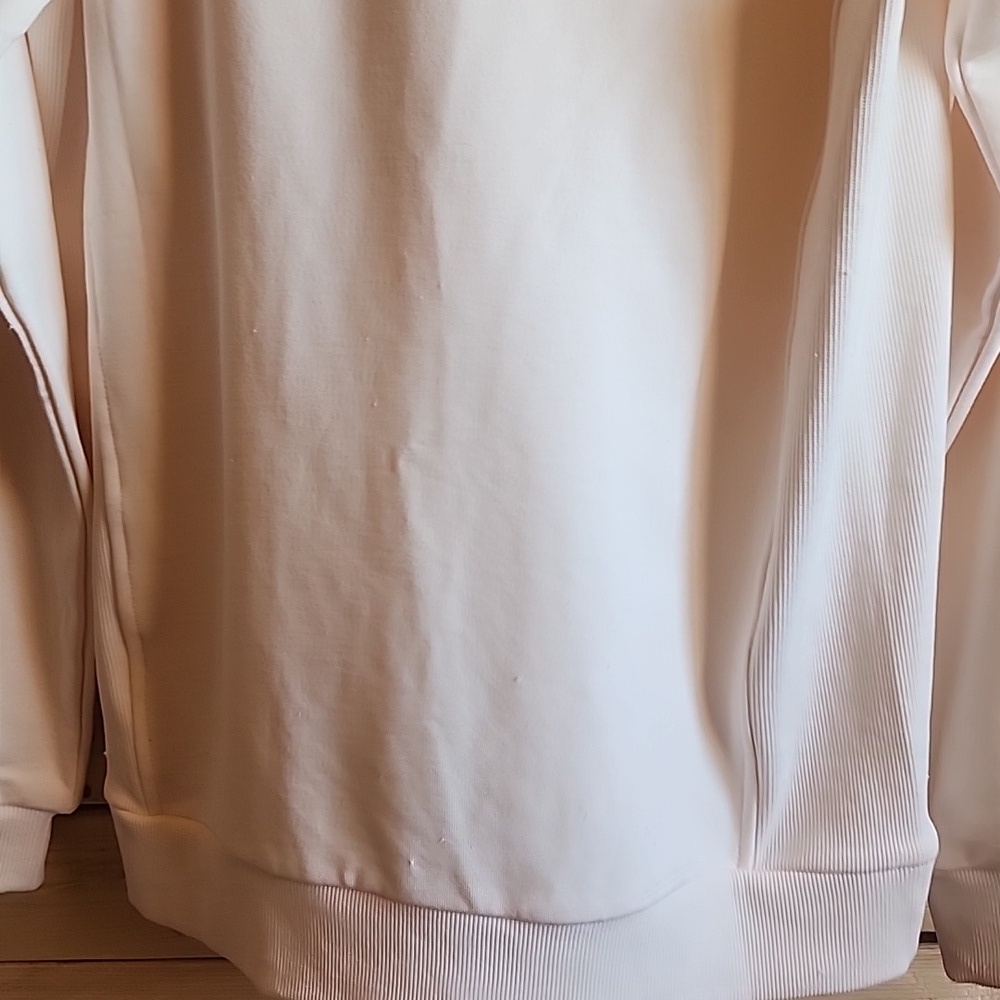 Fabletics Sweater Size Small - Picture 8 of 8